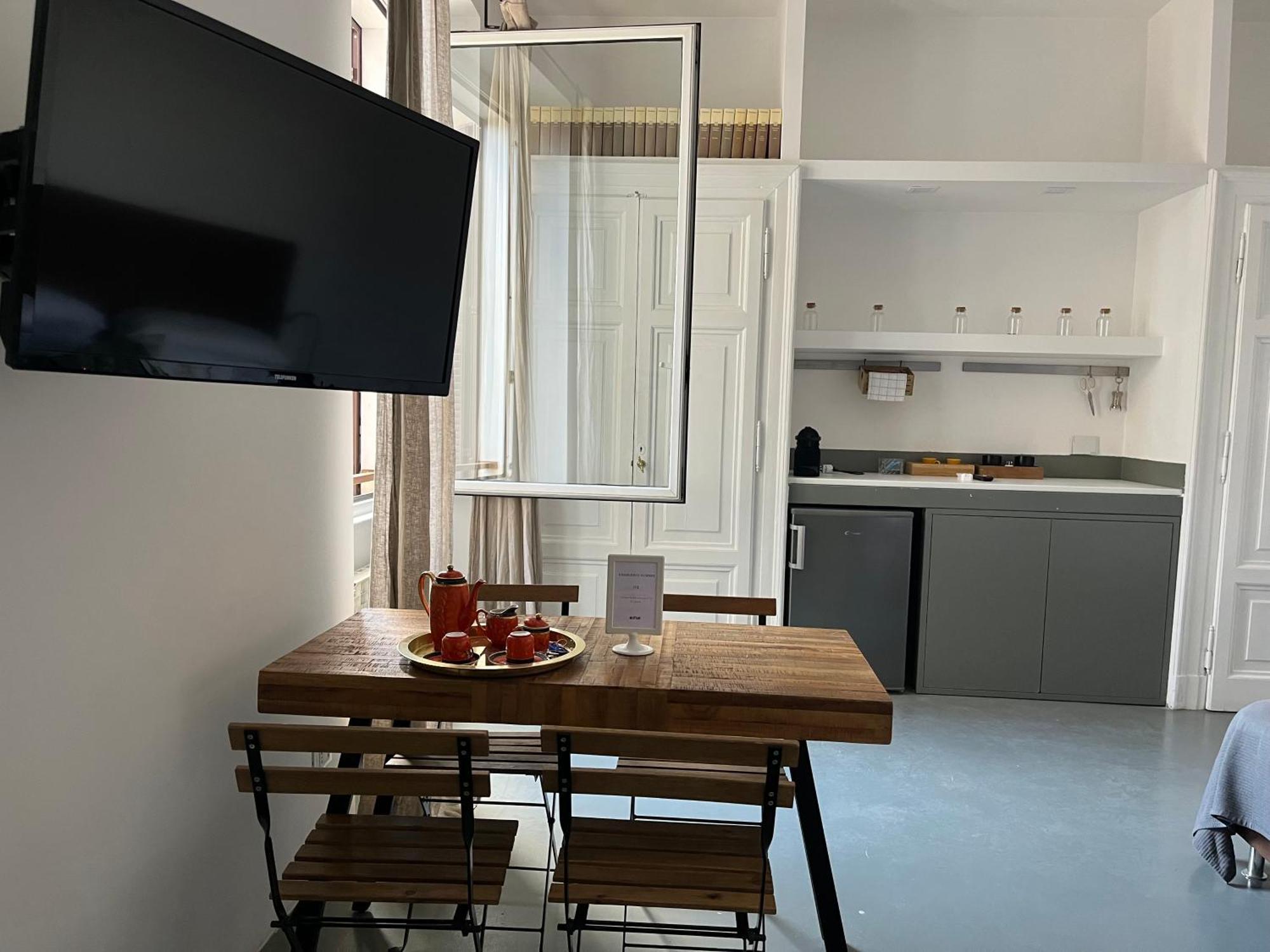 Apartment Stazione Termini 300 Mq Con Vista E Idromassaggio *