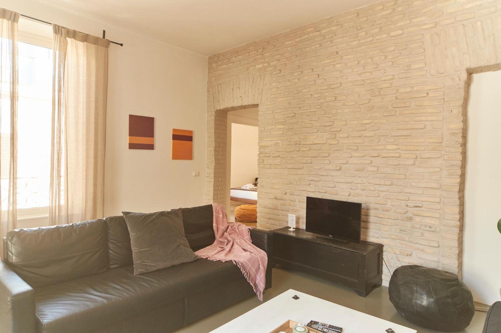 Stazione Termini 300 Mq Con Vista E Idromassaggio Apartment *