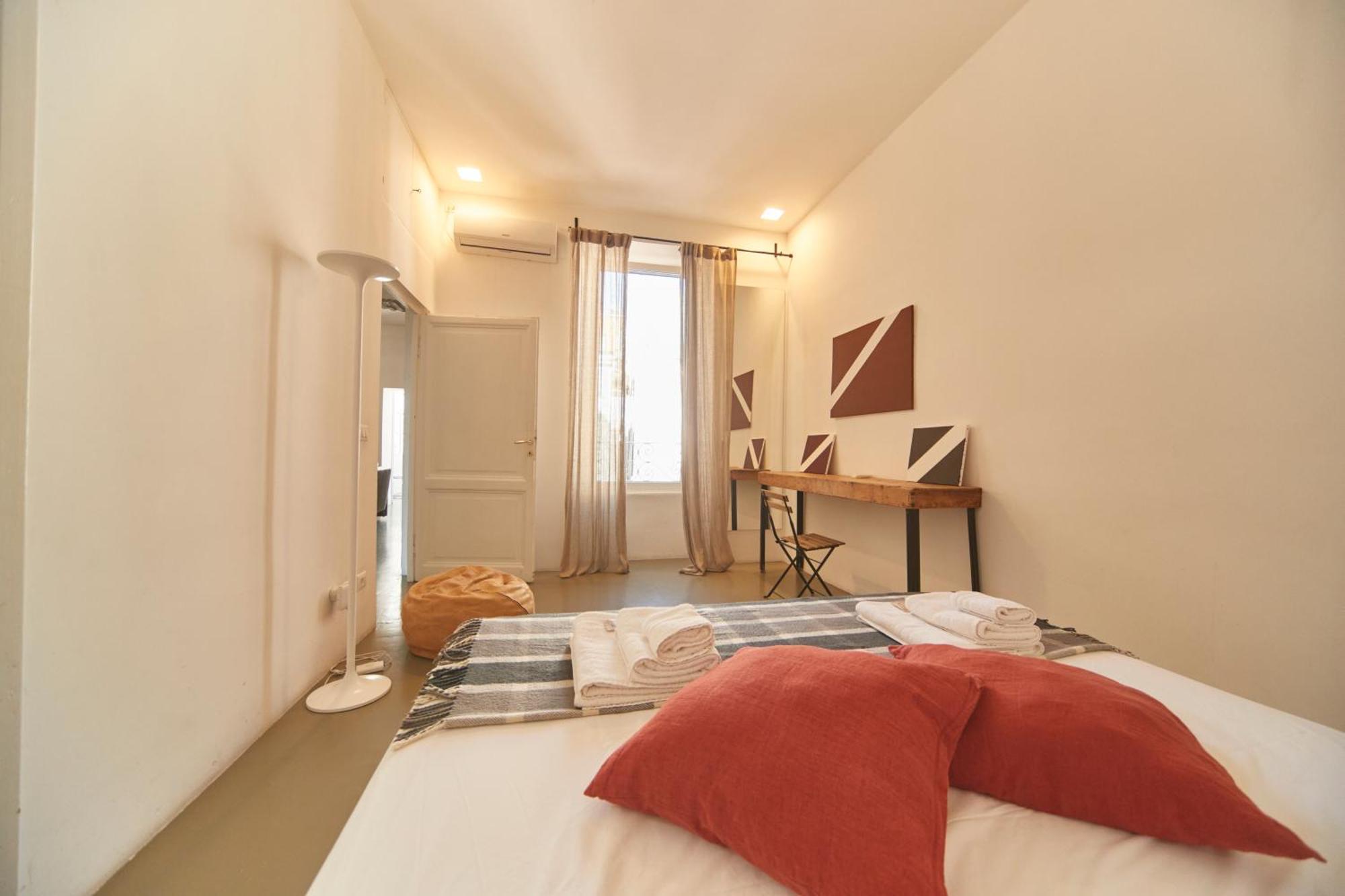 Apartment Stazione Termini 300 Mq Con Vista E Idromassaggio *